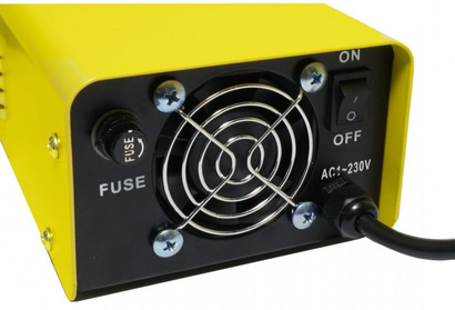 Prostownik inwerterowy MAGNUM AGRI 15/12