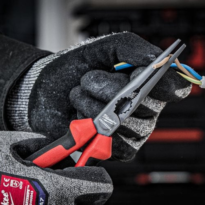 Szczypce długie proste 205 mm Milwaukee 4932492465