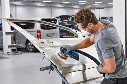 Szlifierka mimośrodowa akumulatorowa bezszczotkowa 18V GEX 18V-125 Bosch Professional 125 mm