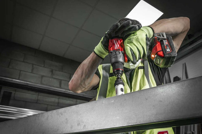 Wiertarko-wkrętarka udarowa akumulatorowa 2-biegowa Milwaukee + walizka M18 FPD3-0X body