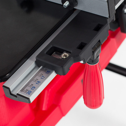 Pilarka stołowa tarczowa elektryczna do drewna o mocy 2000W Nac ST1-254-200-BD