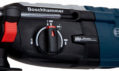 Młotowiertarka sieciowa o mocy 880W z energią udaru 3,2 J SDS-Plus Bosch Professional GBH 2-28F + uchwyt