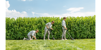 Podkaszarka akumulatorowa do trawy Bosch Universal GrassCut 18V-260 + akumulator 18V 2.0Ah + ładowarka