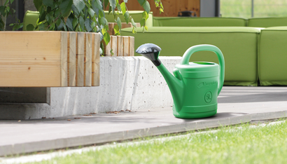 Konewka ogrodowa z sitkiem plastikowa zielona o pojemności 10 L Prosperplast Spring