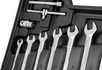 Zestaw kluczy nasadowych 1/2", 1/4" 82 elementów Neo 10-059