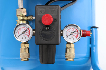 Kompresor olejowy sprężarka HL 325-50 8 bar 50 l AIRPRESS