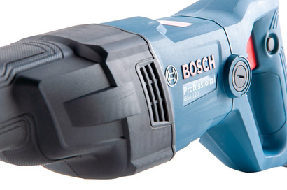 Piła szablasta 1200W GSA 120 Bosch + 1 brzeszczot