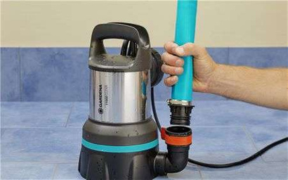 Pompa zanurzeniowa elektryczna do czystej wody Gardena o mocy 300 W 9032-20