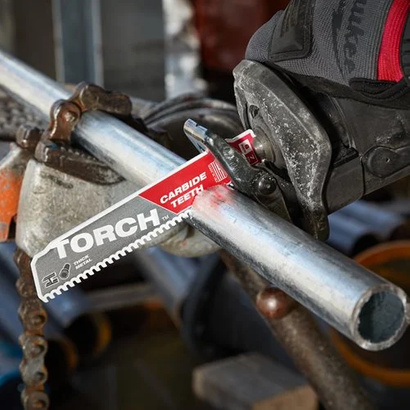 Brzeszczot do metalu Torch z węglikiem 230 mm 5 sztuk Milwaukee 48005502