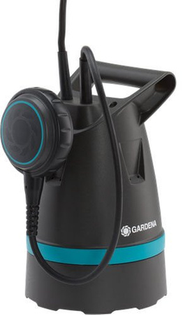 Pompa zanurzeniowa elektryczna z pływakiem do wody Gardena o mocy 400 W wydajność 8600l/h 9001-29