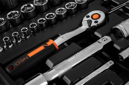 Zestaw kluczy nasadowych 1/2" i 1/4" 73 elementów Neo 10-054