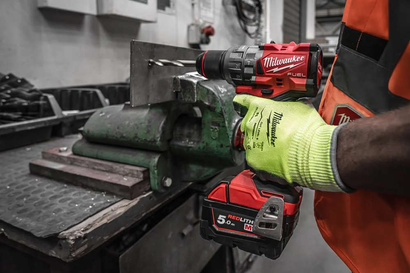 Wiertarko-wkrętarka udarowa akumulatorowa 2-biegowa Milwaukee + walizka M18 FPD3-0X body