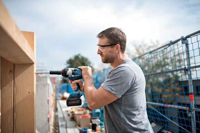 Klucz udarowy akumulatorowy Bosch Professional GDS 18V-1050 H BITURBO + akumulator 2 x 5 Ah + ładowarka + L-BOXX 136