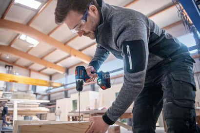 Wiertarko-wkrętarka akumulatorowa z silnikiem bezszczotkowym Bosch Professional GSR 18V-90 C