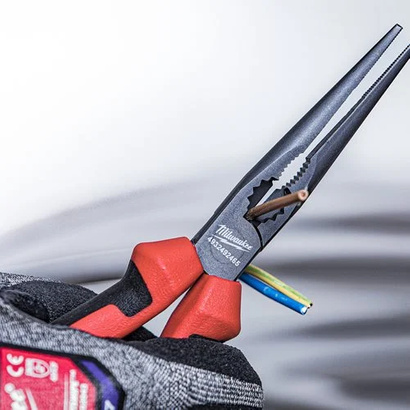 Szczypce długie proste 205 mm Milwaukee 4932492465
