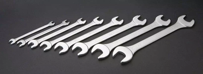 Klucze płasko-oczkowych o rozmiarach 6 - 19 mm 8 elementów Neo 09-751