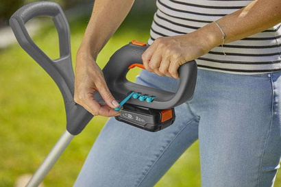 Podkaszarka akumulatorowa 18V SMALLCUT Gardena P4A 23 cm 14702-55