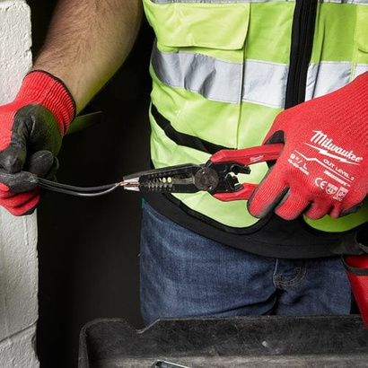 Szczypce wielofunkcyjne 7 w 1 Milwaukee 4932478554