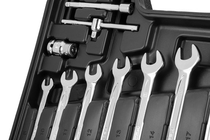 Zestaw kluczy nasadowych 1/2", 1/4" 82 elementów Neo 10-058