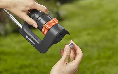 Zraszacz wahadłowy Gardena Aqua S do powierzchni 220 m2 18700-20