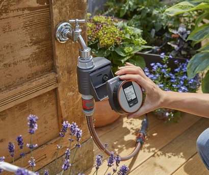 Sterownik bateryjny do nawadniania ogrodu Gardena Flex do kranów 3/4" i 1" 1890-29