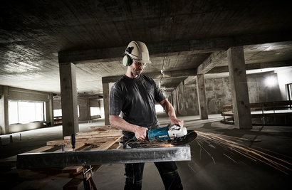 Szlifierka kątowa makita ga9020r