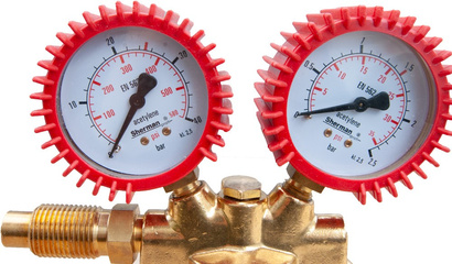 Reduktor do acetylenu butlowy z 2 nanometrami