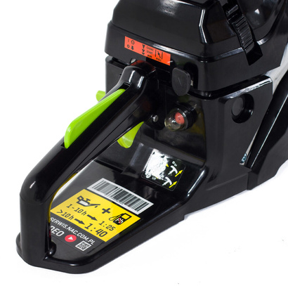 Pilarka spalinowa Nac o pojemności silnika 61,5cm3 NAC-CST61-50AC