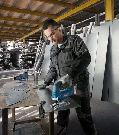 Wyrzynarka akumulatorowa bezszczotkowa 18V GST 185-LI Bosch Professional