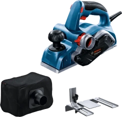 Strug do drewna o mocy 700W GHO 20-82 Bosch 
